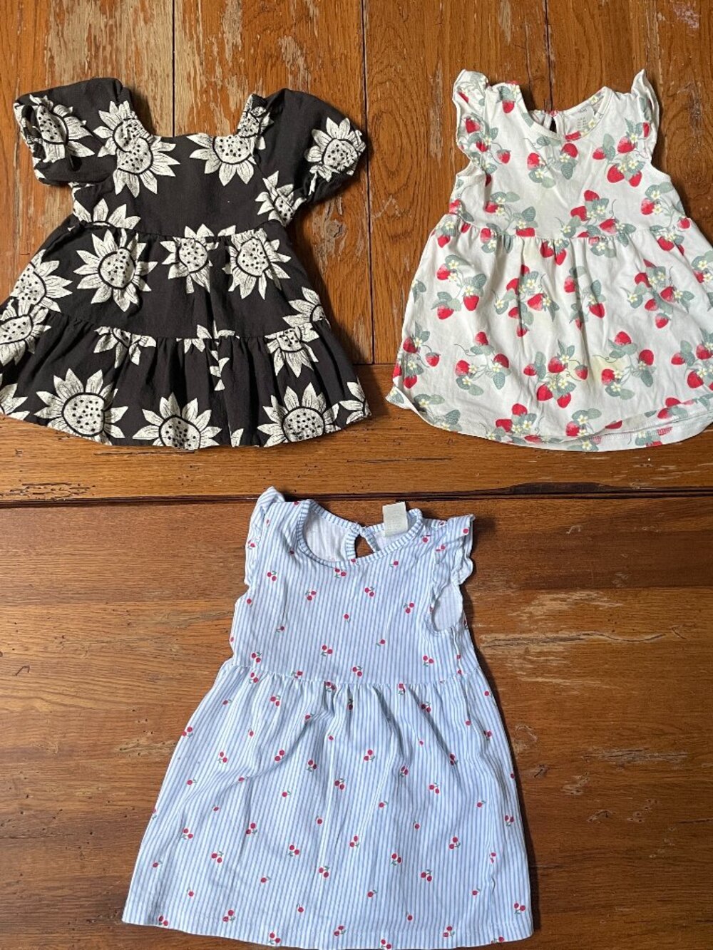 Lot of 3 - Dresses Size 3-6M